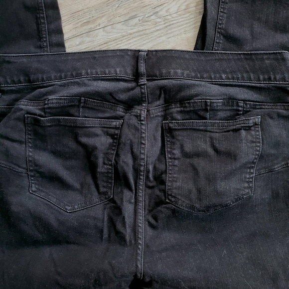 Torrid Bombshell Skinny Premium Denim - US 18R - Picture 8 of 8